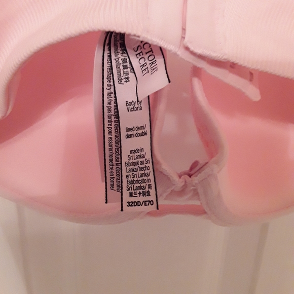 Victoria's Secret Body by Victoria Lined Demi Bra 32DD - Picture 10 of 13